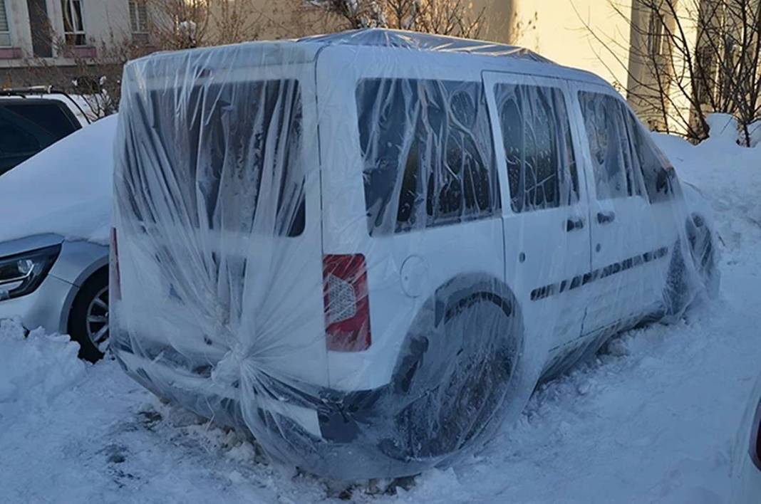 Soğuk hava rekoru kıran ilçe, dudakları uçuklattı! 13